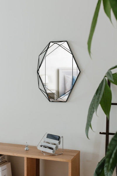 Miroir design, Prisma Umbra